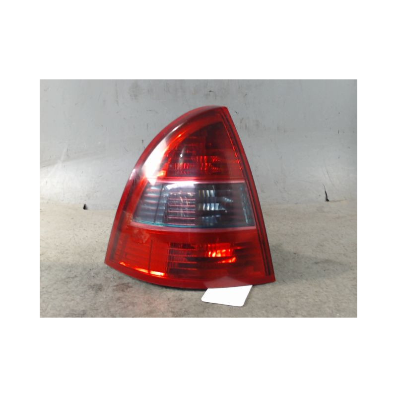 FEU ARRIERE GAUCHE  CITROEN C5 2004-2008