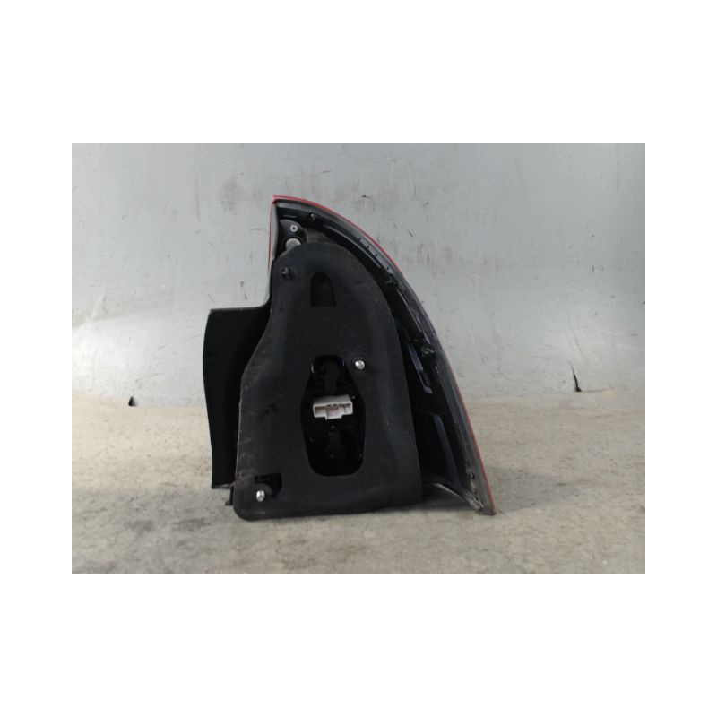 FEU ARRIERE GAUCHE  CITROEN C5 2004-2008