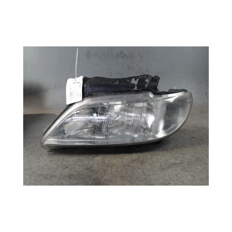 PHARE GAUCHE CITROEN XSARA -2000