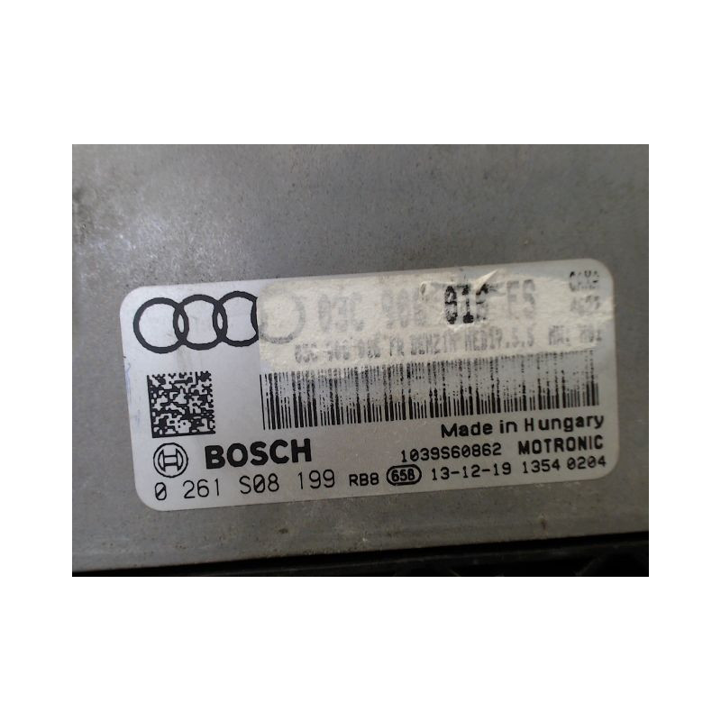 CALCULATEUR MOTEUR AUDI A1