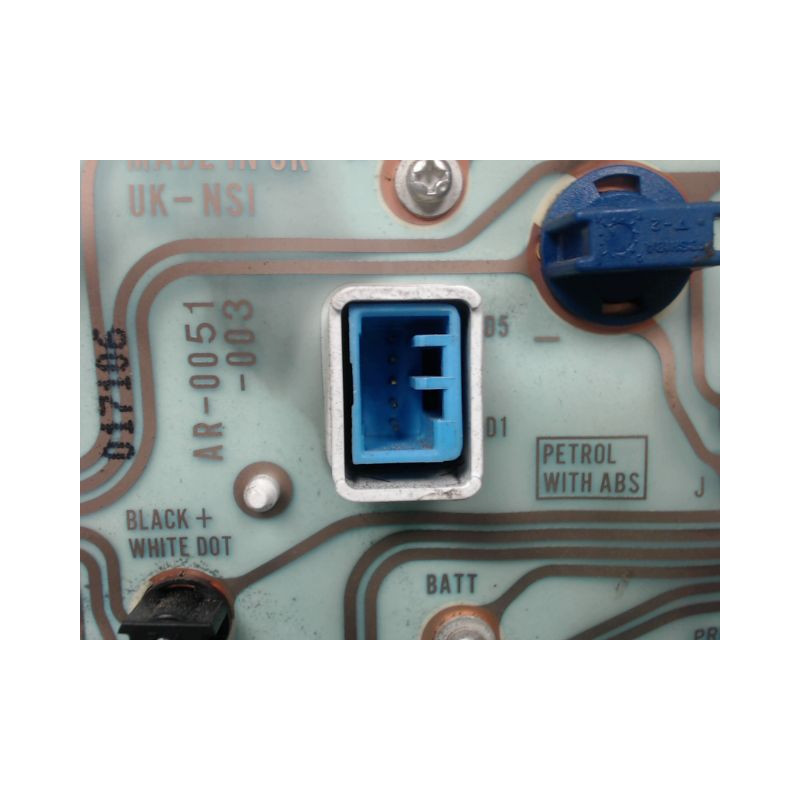 BLOC COMPTEURS ROVER 25 2004-