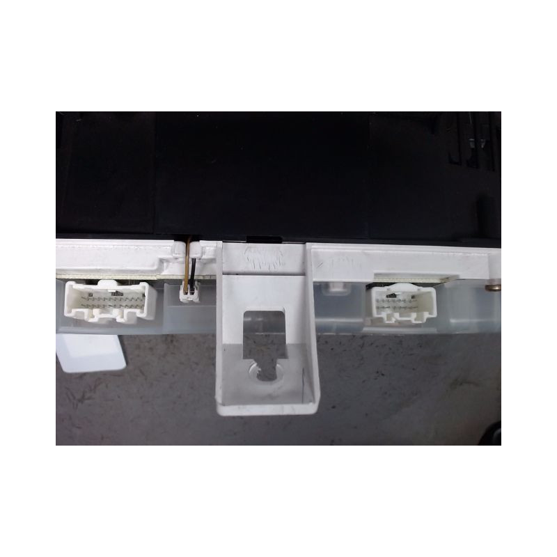 BLOC COMPTEURS MAZDA MAZDA 3  5P