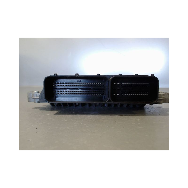 CALCULATEUR MOTEUR MERCEDES CLASSE A