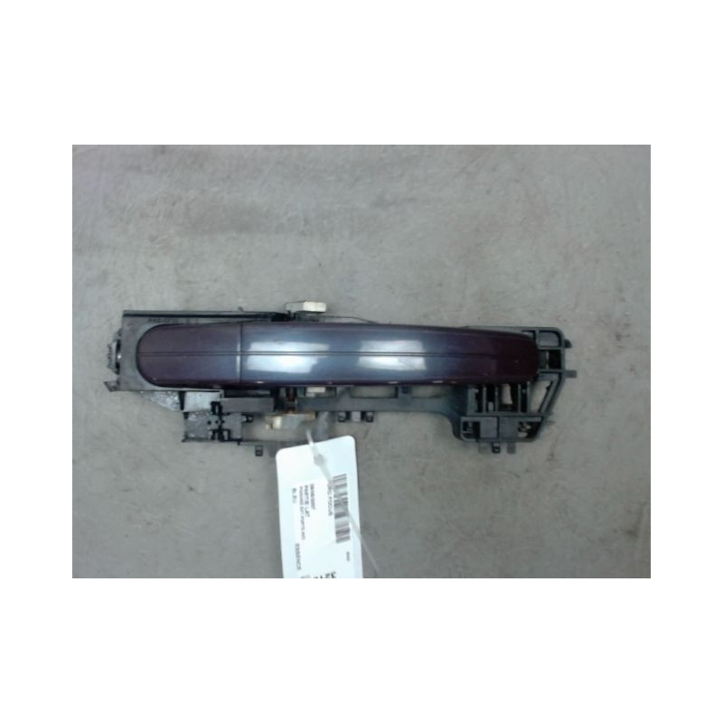 POIGNEE EXTERIEURE PORTE AVANT DROIT FORD FOCUS
