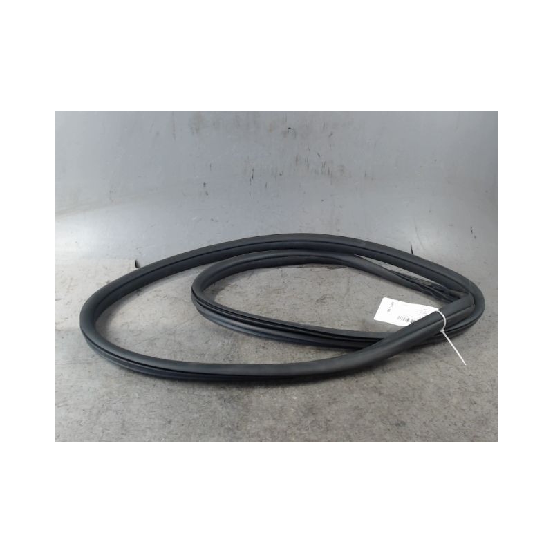 JOINT PORTE AVANT GAUCHE MERCEDES CLASSE C 2007-