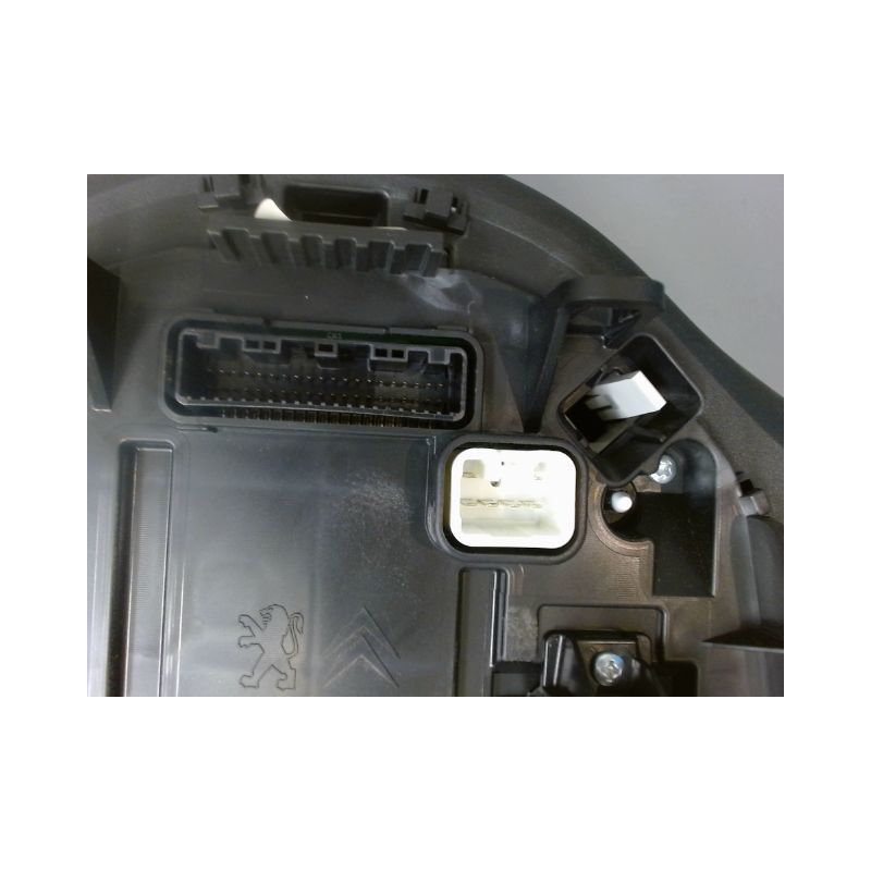 BLOC COMPTEURS PEUGEOT 108