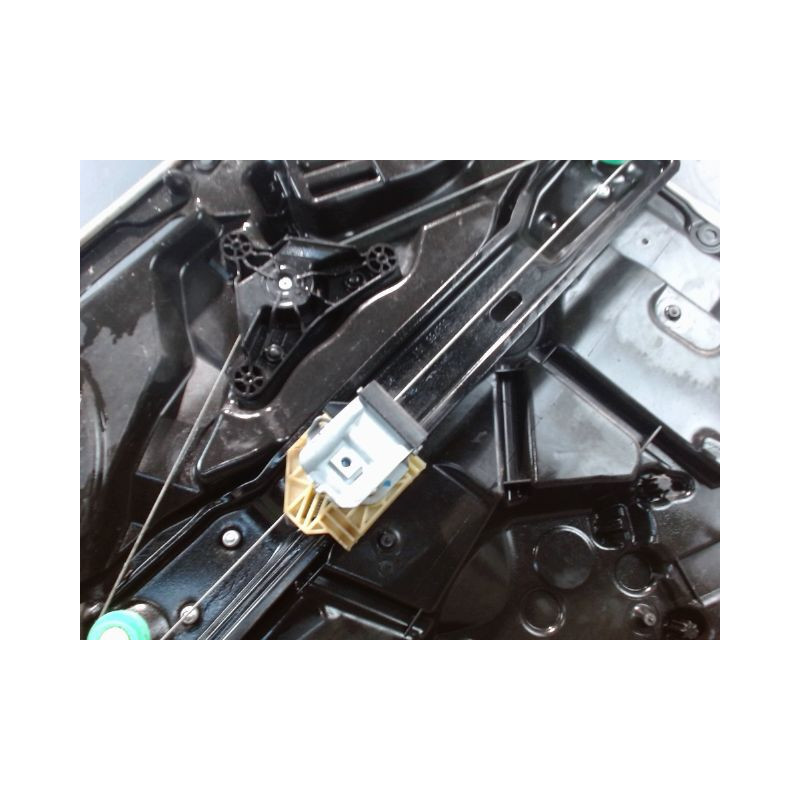 MECANISME+MOTEUR LEVE-GLACE ARRIERE GAUCHE MERCEDES CLASSE C 2007-