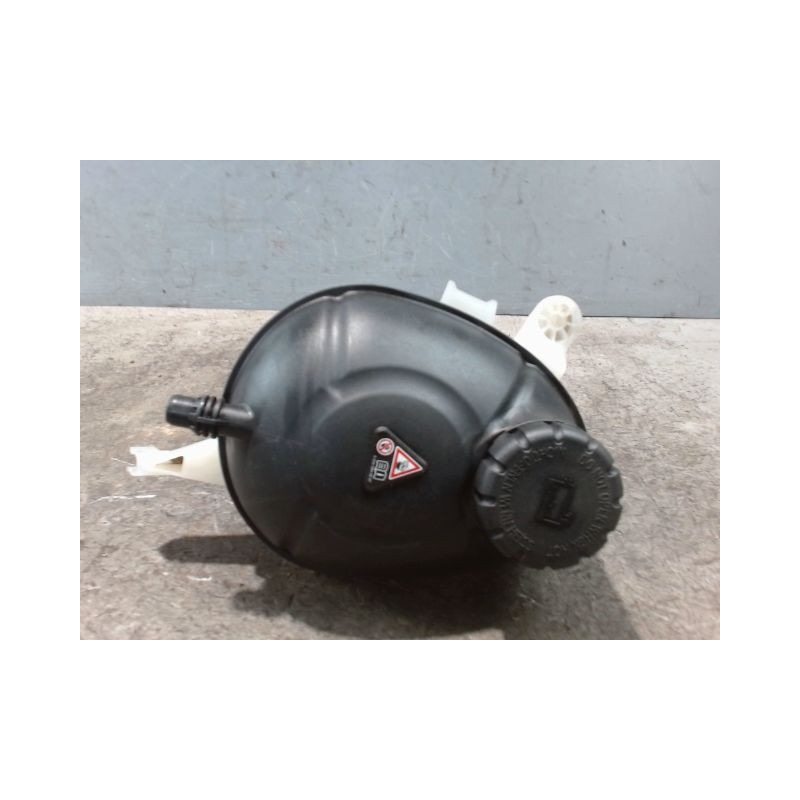 VASE EXPANSION MERCEDES CLASSE C 2007-