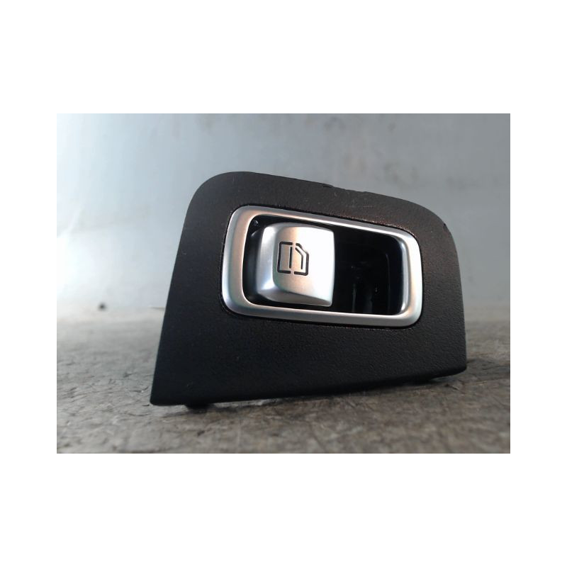COMMANDE LEVE-GLACE PORTE AVD MERCEDES CLASSE C 2007-