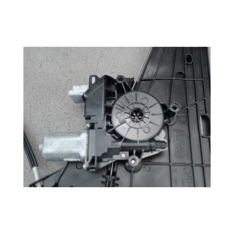 MECANISME LEVE-GLACE AVANT DROIT OPEL CORSA
