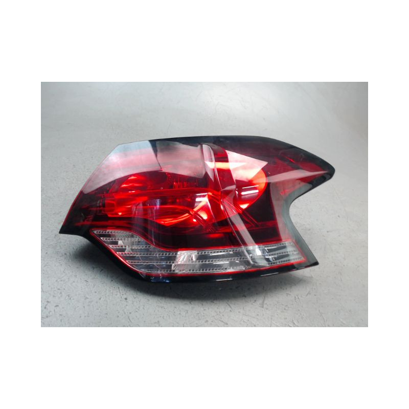 FEU ARRIERE DROIT CITROEN DS4