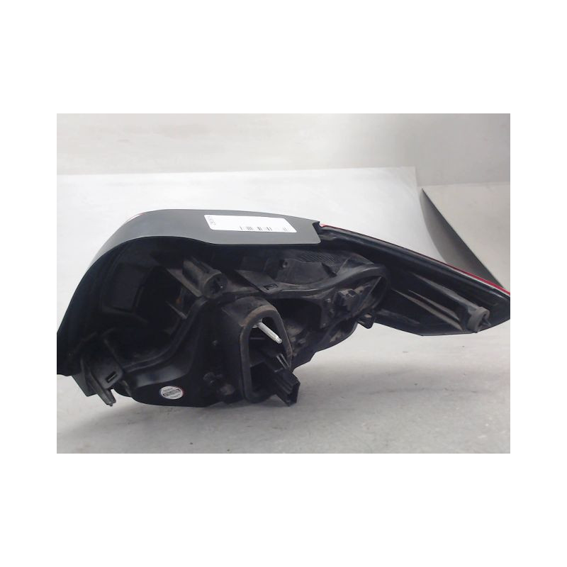 FEU ARRIERE GAUCHE  CITROEN DS3