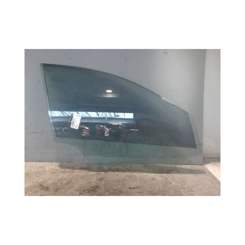 GLACE PORTE AVD MERCEDES CLASSE C 2007-
