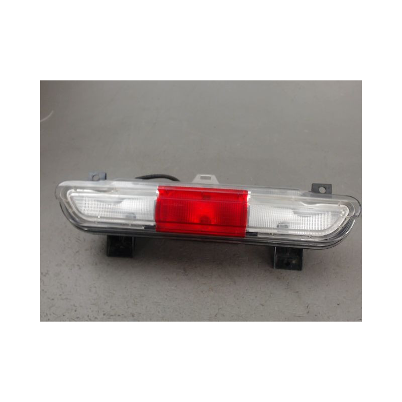 FEU BROUILLARD CENTRAL ARRIERE FIAT 500