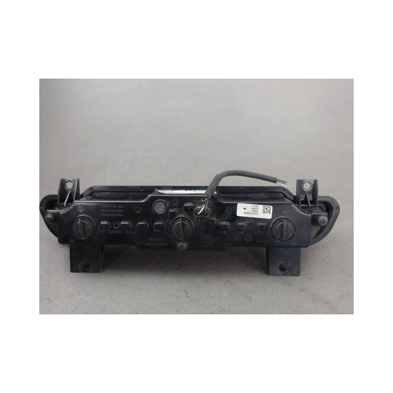 FEU BROUILLARD CENTRAL ARRIERE FIAT 500