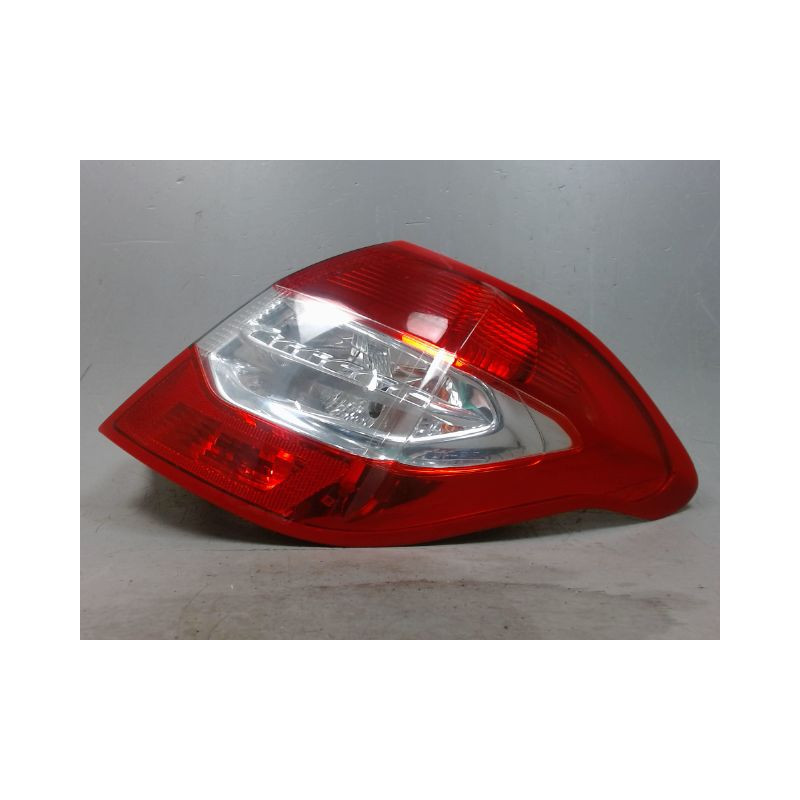 FEU ARRIERE DROIT CITROEN C4