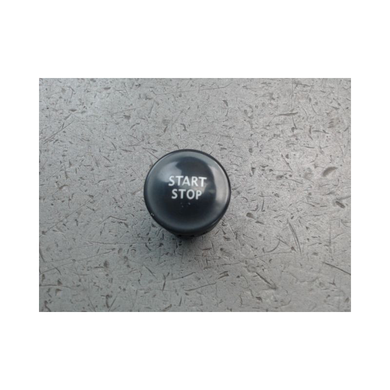 BOUTON DE DEMARRAGE RENAULT MEGANE