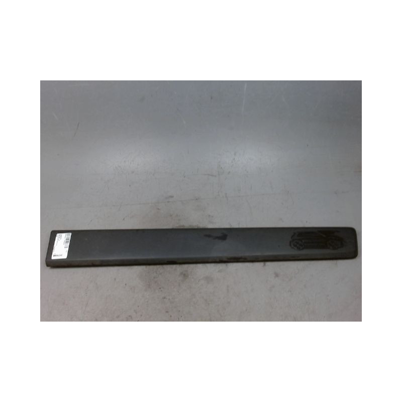 PROTECTION PORTE AVANT DROIT RENAULT TWINGO