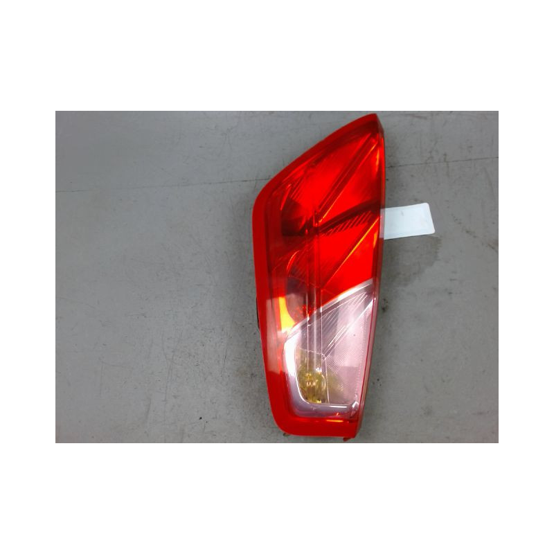 FEU ARRIERE DROIT FIAT GRANDE PUNTO 2005-