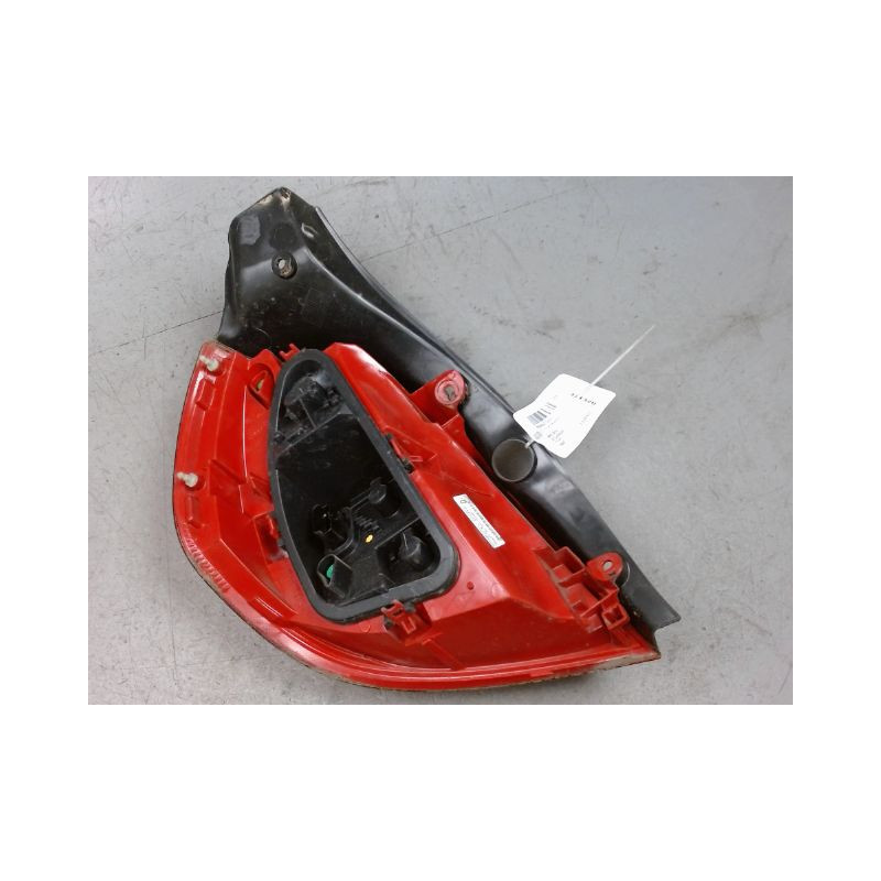 FEU ARRIERE DROIT RENAULT CLIO III 2009-