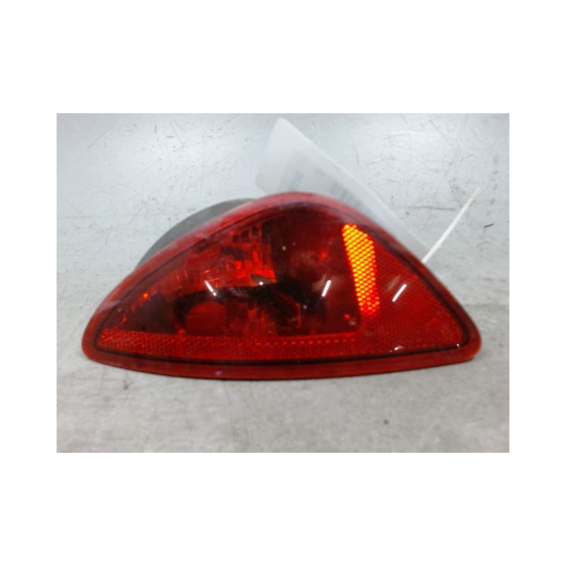 FEU DE PARE-CHOC ARRIERE DROIT RENAULT CLIO III 2009-