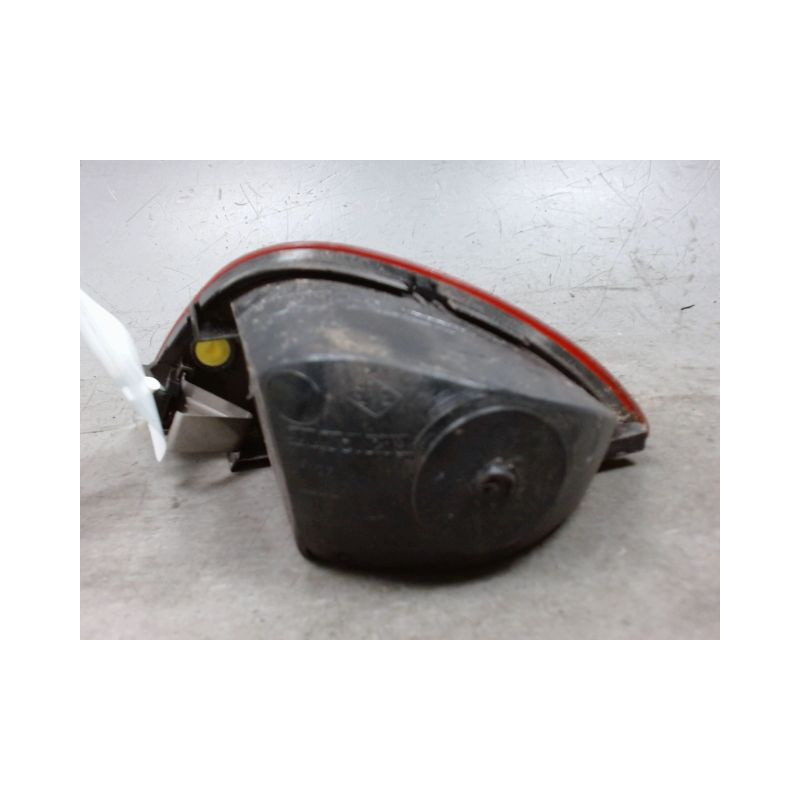 FEU DE PARE-CHOC ARRIERE DROIT RENAULT CLIO III 2009-