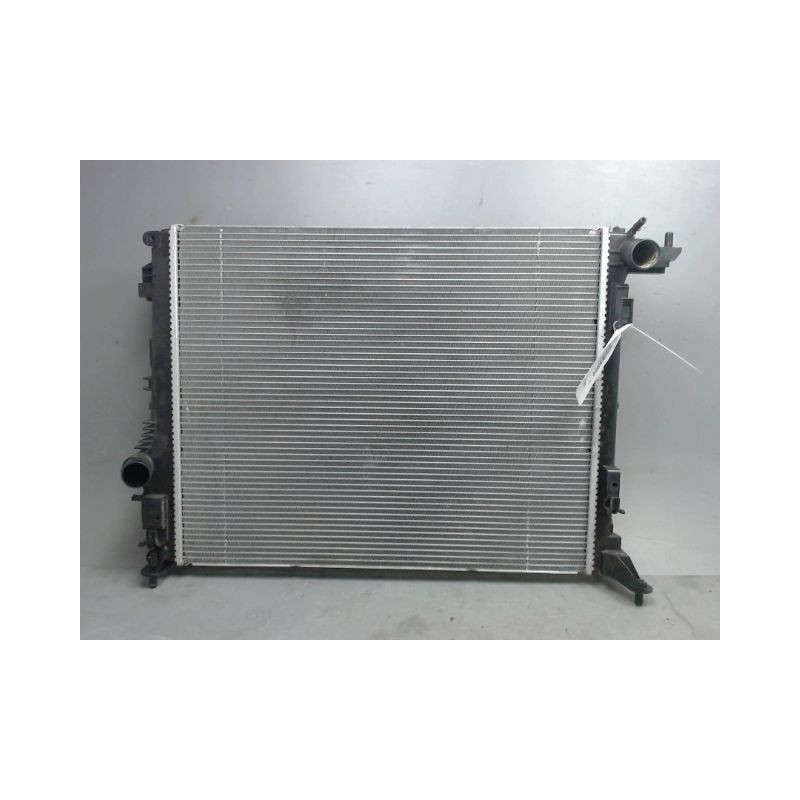 RADIATEUR RENAULT SCENIC