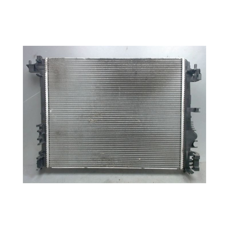 RADIATEUR RENAULT SCENIC