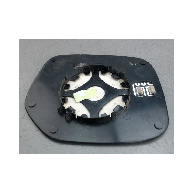 GLACE RETROVISEUR EXT D PEUGEOT PARTNER