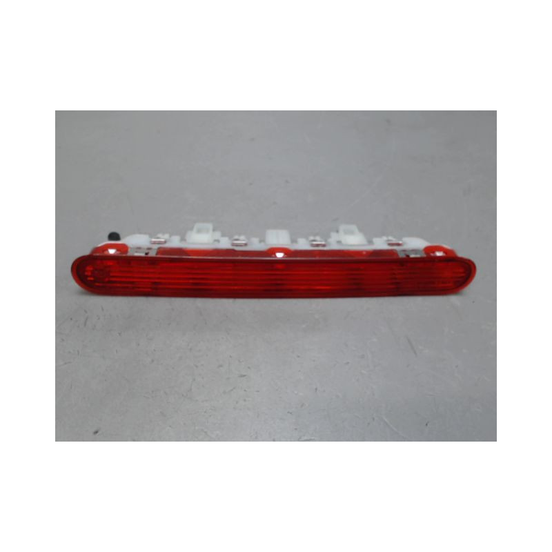 FEUX STOP SUPPLEMENTAIRE PEUGEOT 207