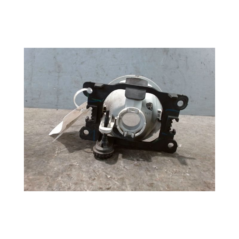 PHARE ANTIBROUILLARD AVANT GAUCHE PEUGEOT 208