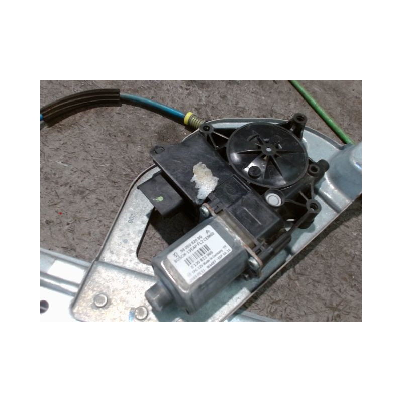 MECANISME+MOTEUR LEVE-GLACE AVANT GAUCHE PEUGEOT 208