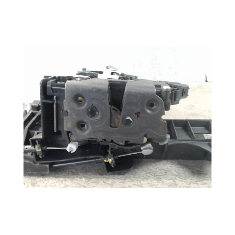 SYSTEME CONDAMNATION AVANT GAUCHE VOLVO S40 2004-