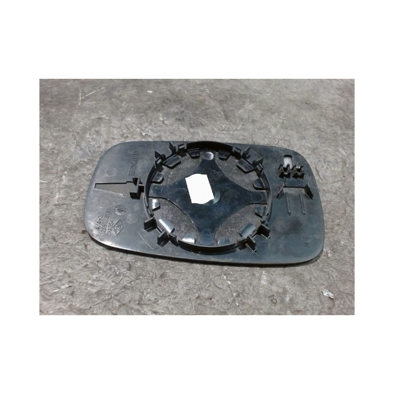 GLACE RETROVISEUR EXT D RENAULT SCENIC II PH1 02-06