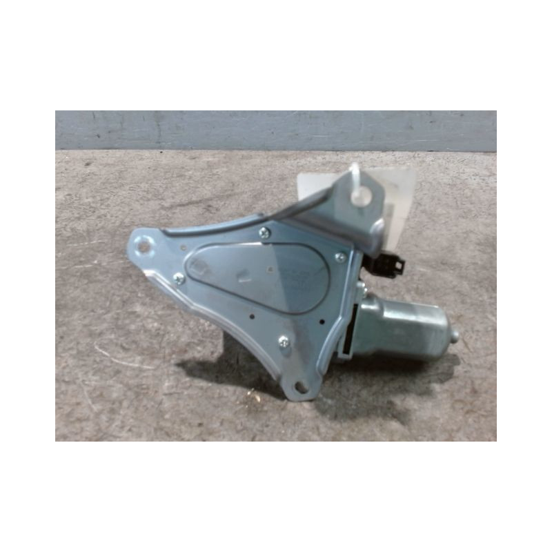 MOTEUR ESSUIE-GLACE ARRIERE MITSUBISHI SPACESTAR