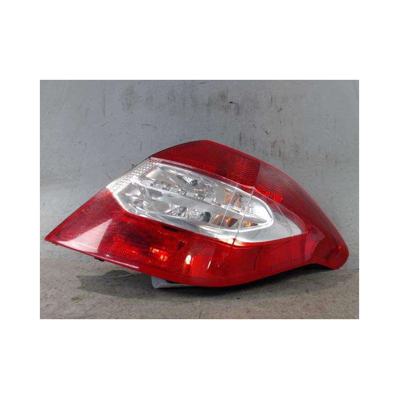 FEU ARRIERE DROIT CITROEN C4 2010-