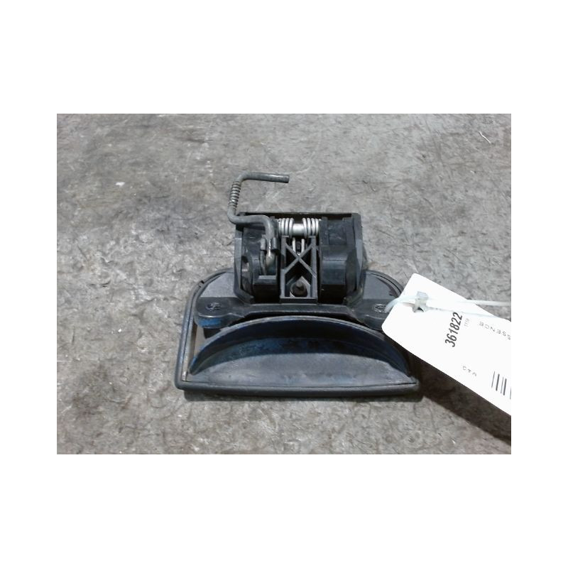 POIGNEE EXTERIEURE PORTE AVANT DROIT CITROEN SAXO 99-