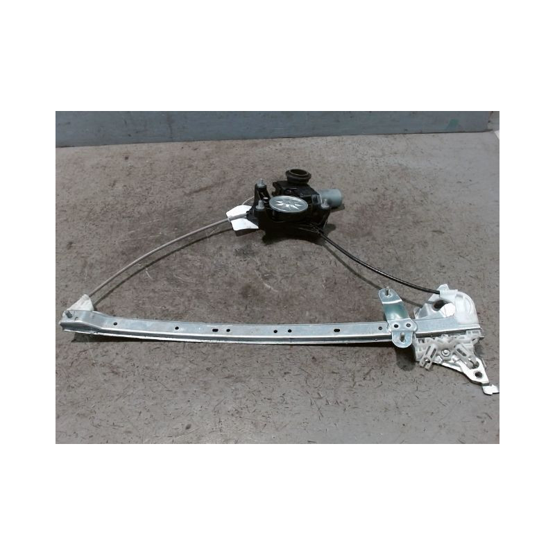 MECANISME+MOTEUR LEVE-GLACE ARRIERE DROIT TOYOTA RAV4