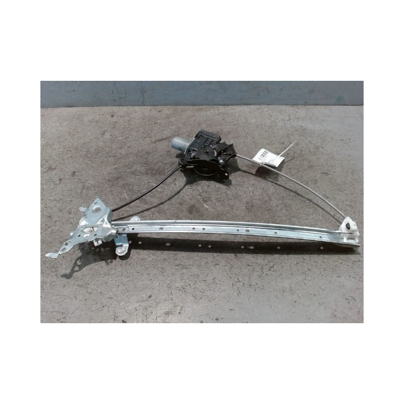 MECANISME+MOTEUR LEVE-GLACE ARRIERE DROIT TOYOTA RAV4