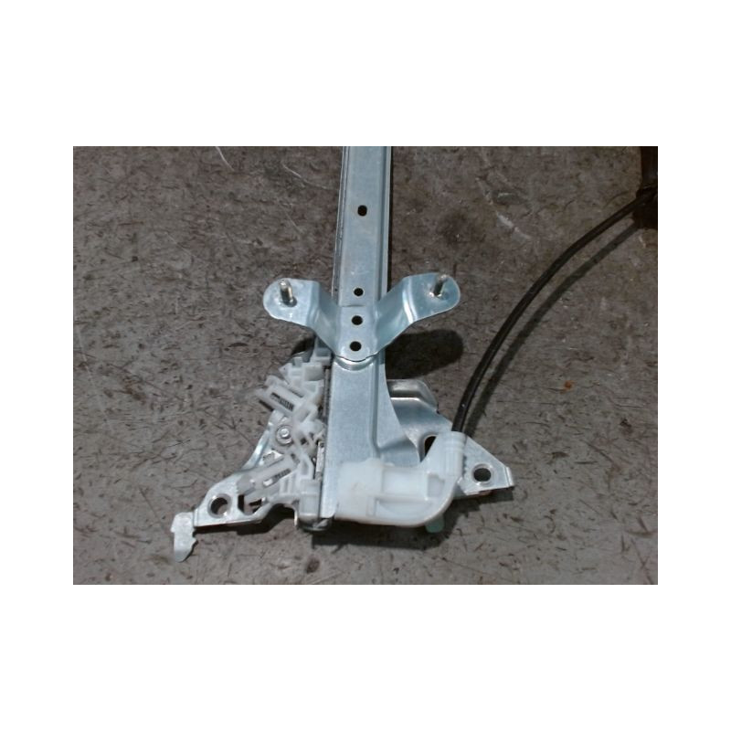 MECANISME+MOTEUR LEVE-GLACE ARRIERE DROIT TOYOTA RAV4