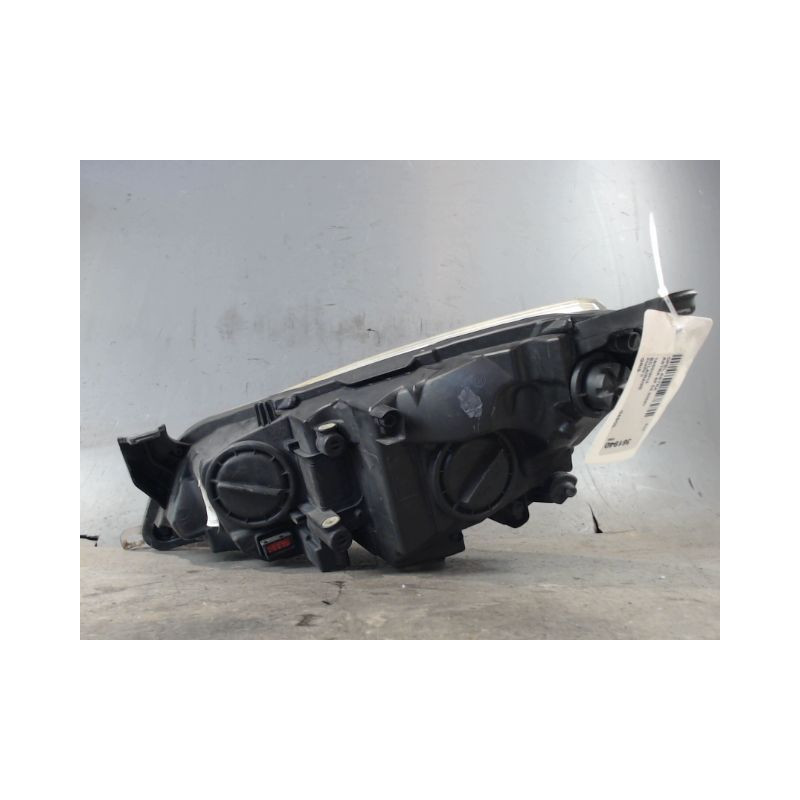 PHARE DROIT OPEL ASTRA 2004-