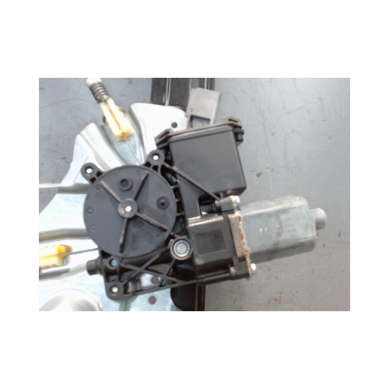 MECANISME+MOTEUR LEVE-GLACE AVANT DROIT OPEL ASTRA 2004-