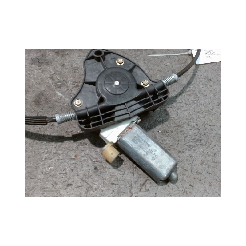 MECANISME+MOTEUR LEVE-GLACE AVANT DROIT RENAULT CLIO II PH.2 01-06