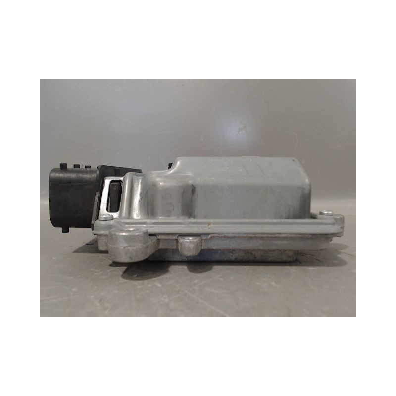 CALCULATEUR MOTEUR MERCEDES CLASSE A