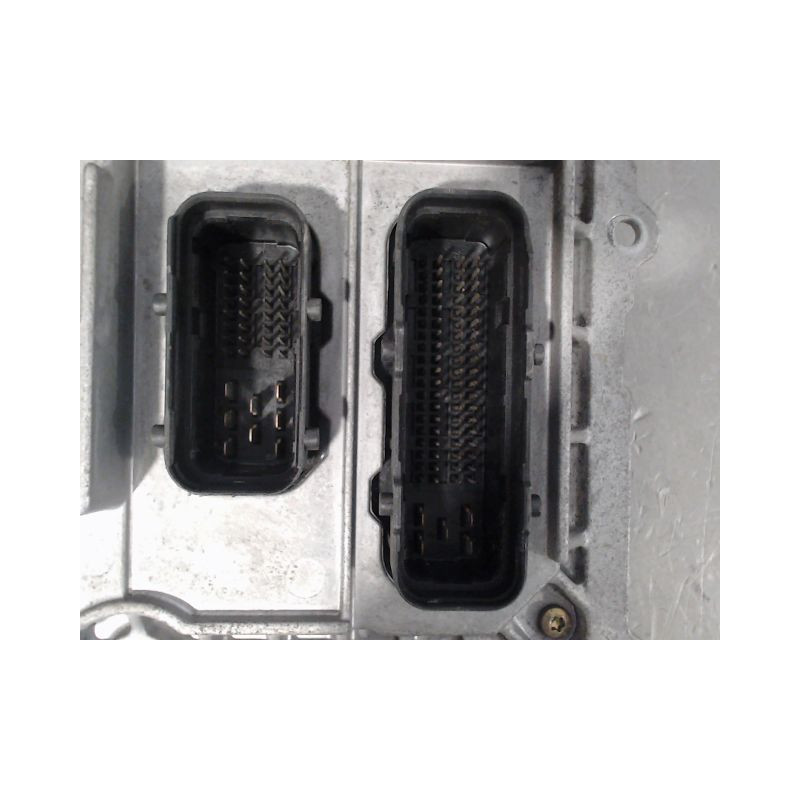 CALCULATEUR MOTEUR SMART FORTWO