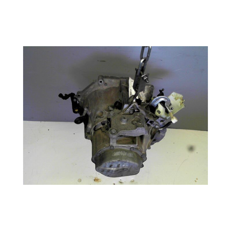 BOITE A VITESSE MECANIQUE PEUGEOT 207 1.6 HDi