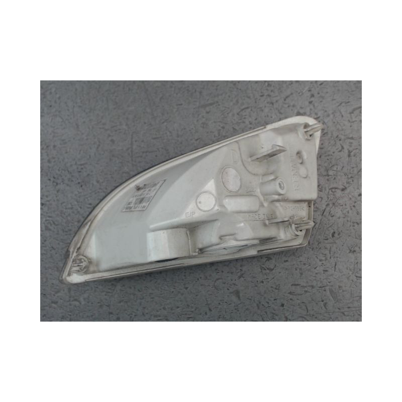 CLIGNOTANT DROIT RENAULT TWINGO