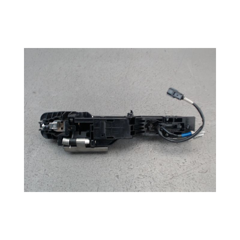 POIGNEE EXTERIEURE PORTE AVANT DROIT NISSAN LEAF