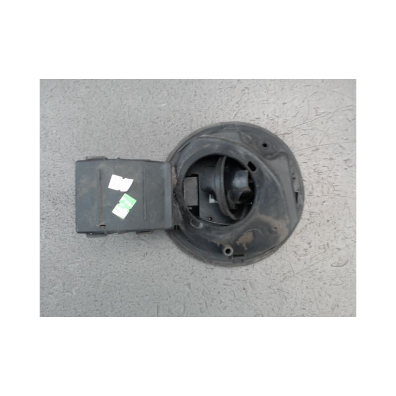 VOLET DE TRAPPE CARBURANT RENAULT CLIO
