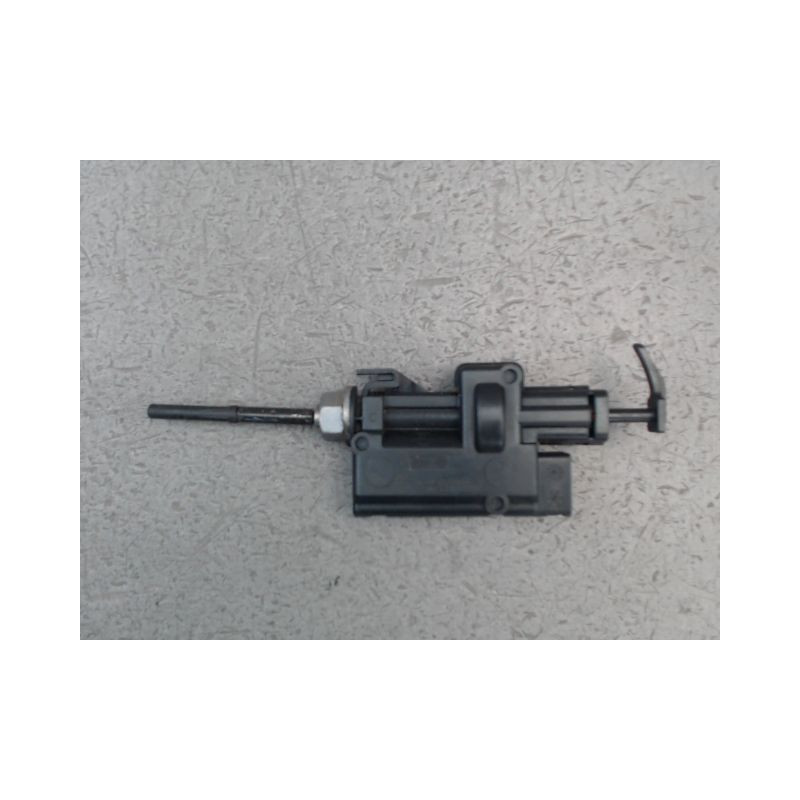 ACTIONNEUR TRAPPE CARBURANT RENAULT CLIO
